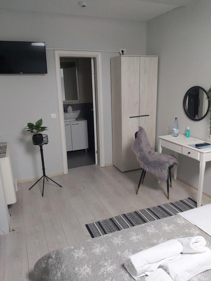Vonamor Rooms Novi Sad Luaran gambar
