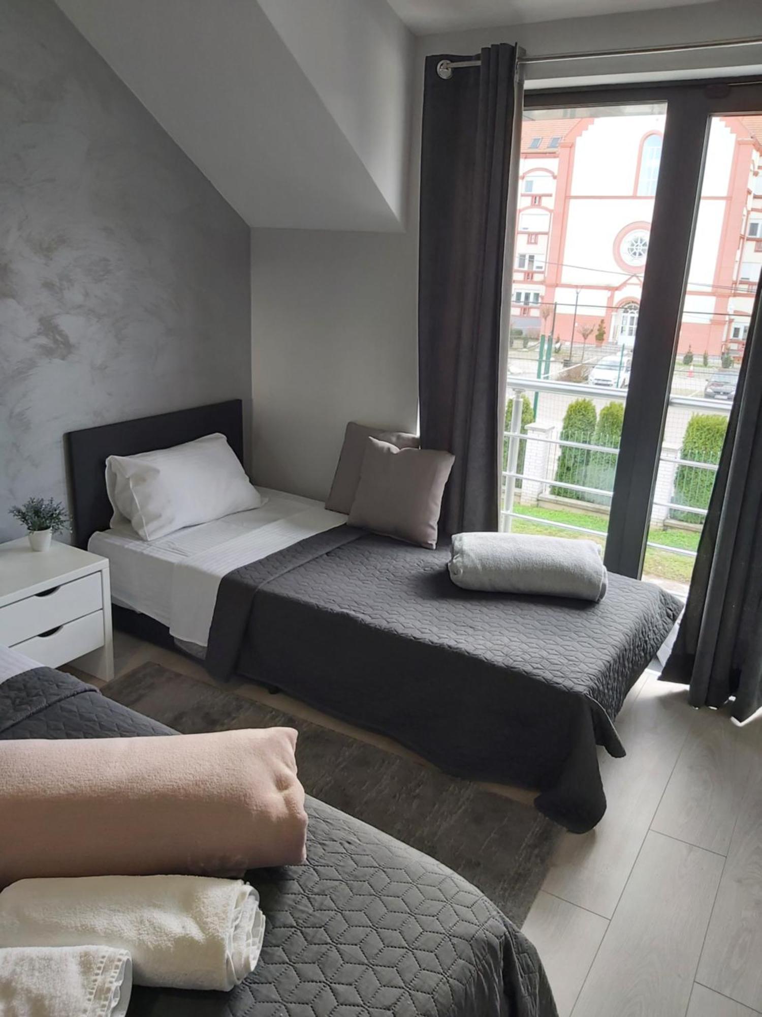 Vonamor Rooms Novi Sad Luaran gambar